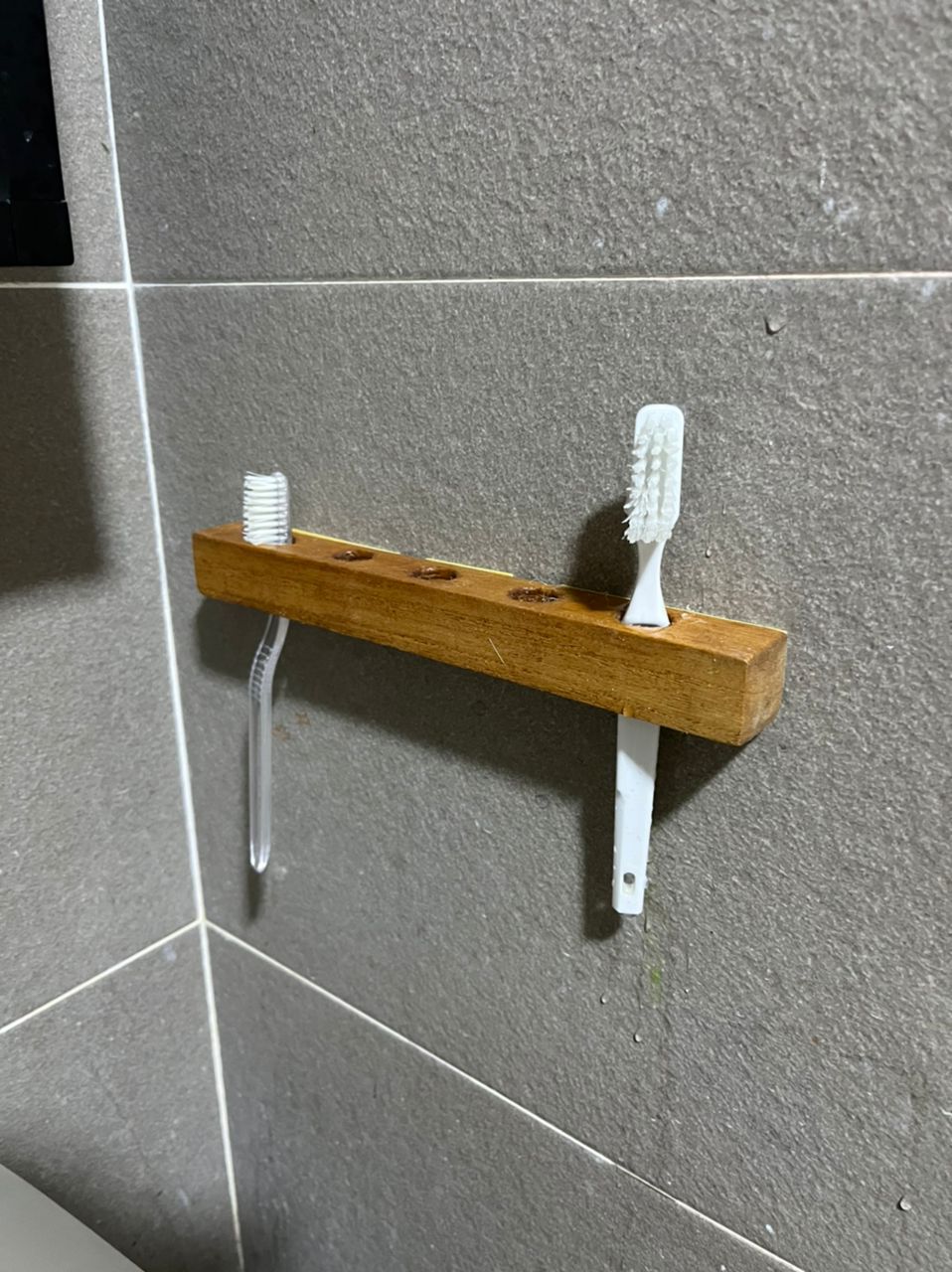 custom made wooden toothbursh holder