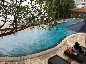 hotel mercure penang swimming pool