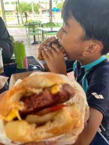 adventure waterpark desaru - beef burger