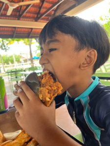 adventure waterpark desaru - crispy chicken