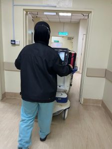 jururawat bawa ke ICU